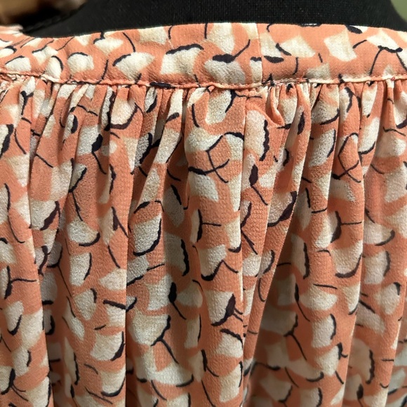 Ann Taylor semi sheer ginkgo leaf blouse cream/black Sz XL - Picture 3 of 13